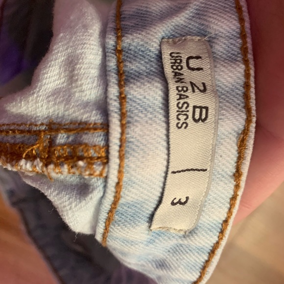 Shorty Shorts - Picture 3 of 3